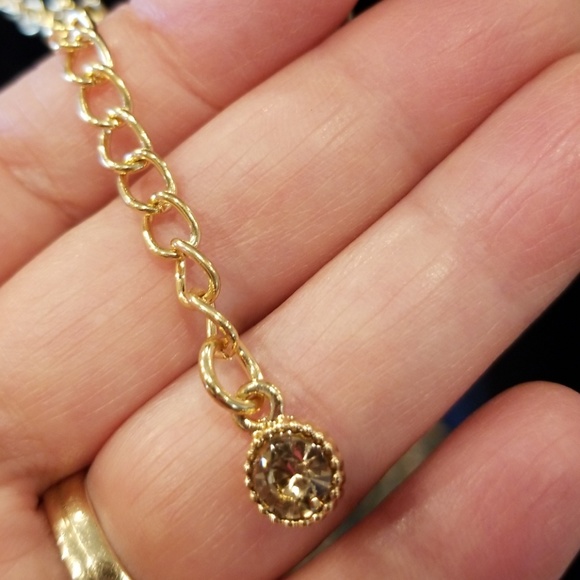 Statement Necklace - Picture 7 of 8